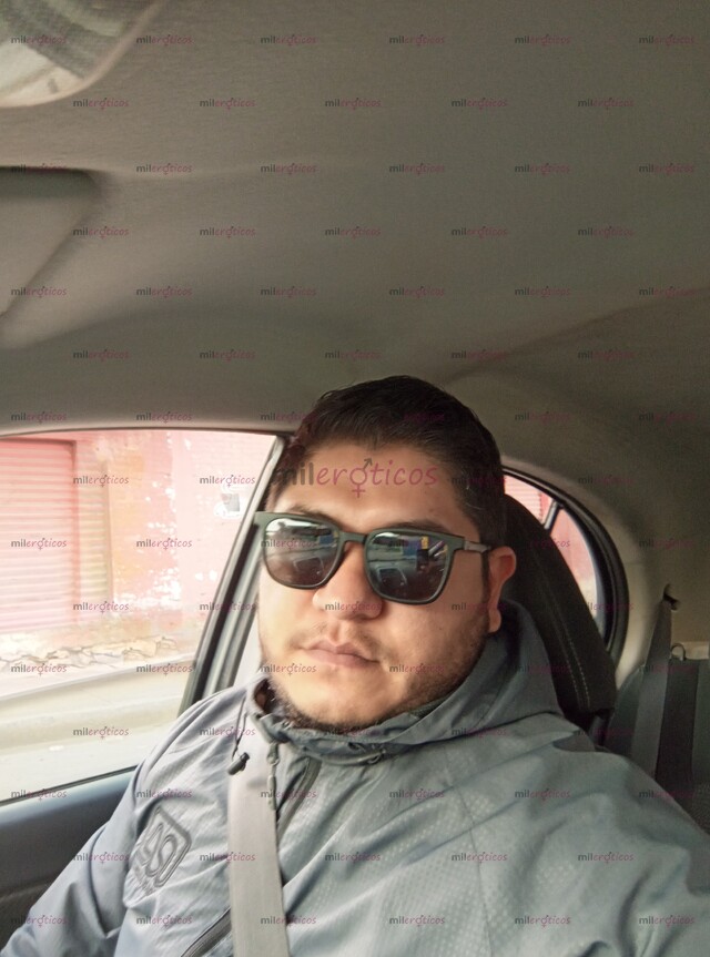 FOTOS DE HOMBRE JOVEN, DISCRETO, EDUCADO Y COMPLACIENTE