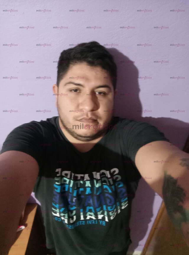 FOTOS DE HOMBRE JOVEN, DISCRETO, EDUCADO Y COMPLACIENTE