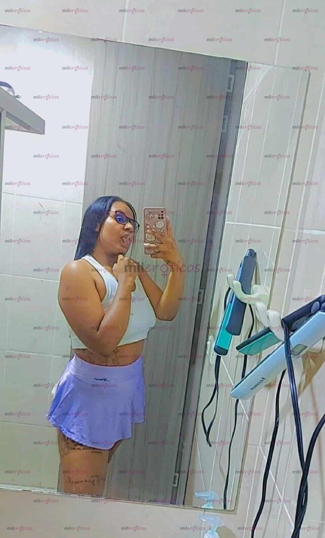 FOTOS DE HOLA SOY KARIM SANABRIA, CHICA LATINA, AMABLE Y MUY CALIENTE