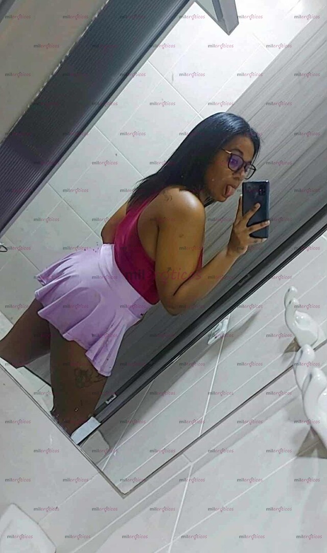 FOTOS DE HOLA SOY KARIM SANABRIA, CHICA LATINA, AMABLE Y MUY CALIENTE