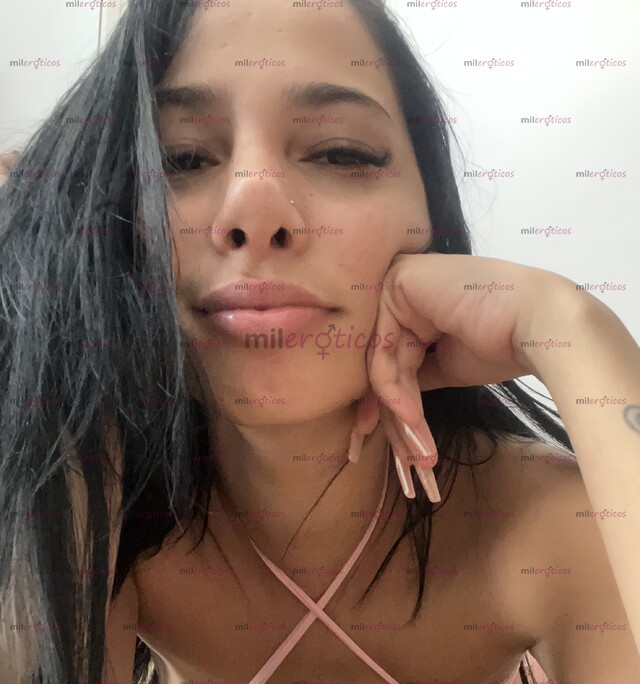 FOTOS DE MASOQUISTA VENEZOLANA DISPUESTA A TODO EN LA CAMA