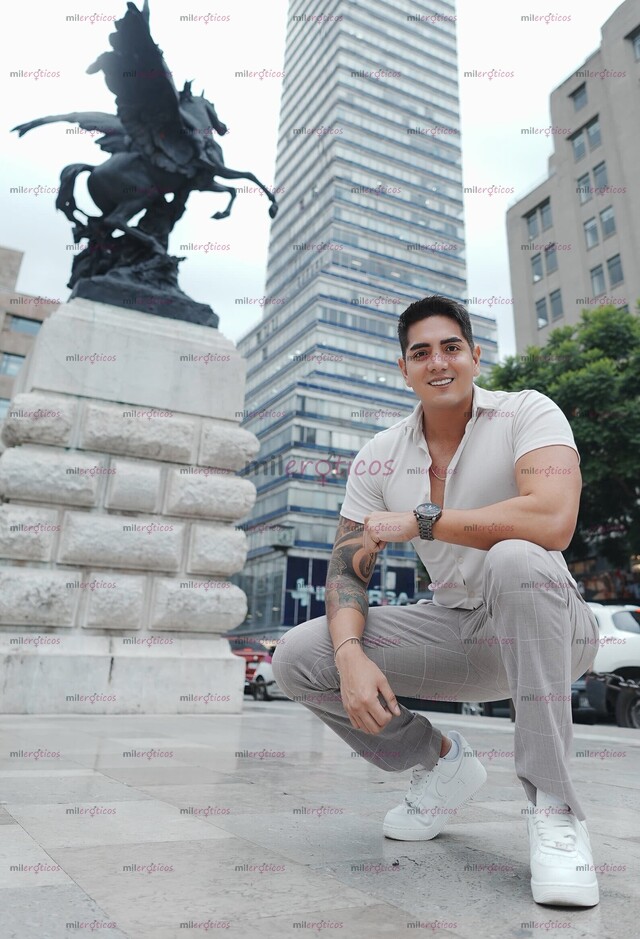 FOTOS DE PERUANO ACTIVO MACHO DOMINANTE EXTANJERO GUAPO Y VERGON 20 CM. COMPLACIENTE