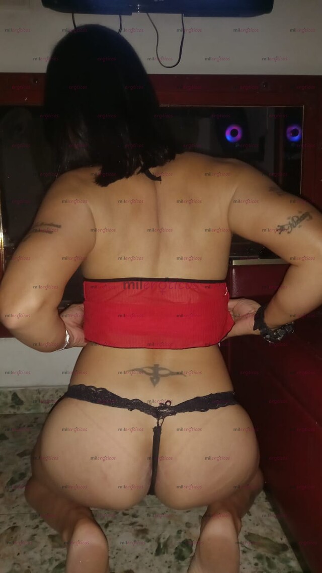 FOTOS DE HERMOSA PERRITA ARRECHA MELANIE RICA SEDUCTORA CHUPONA EN CUATRO POSICIONES