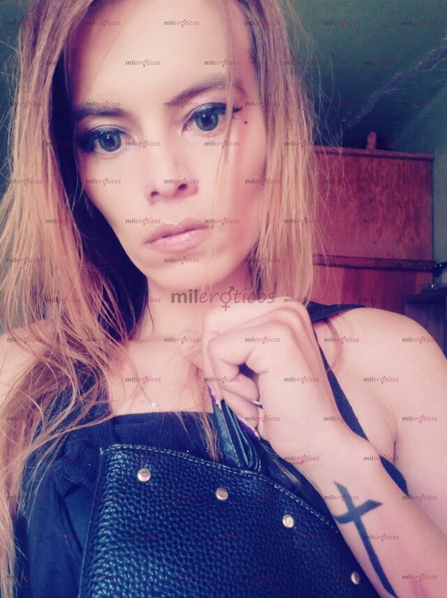 FOTOS DE DISPONIBLE AHORA PARA COMPLACERTE EN MI DEPARTAMENTO..