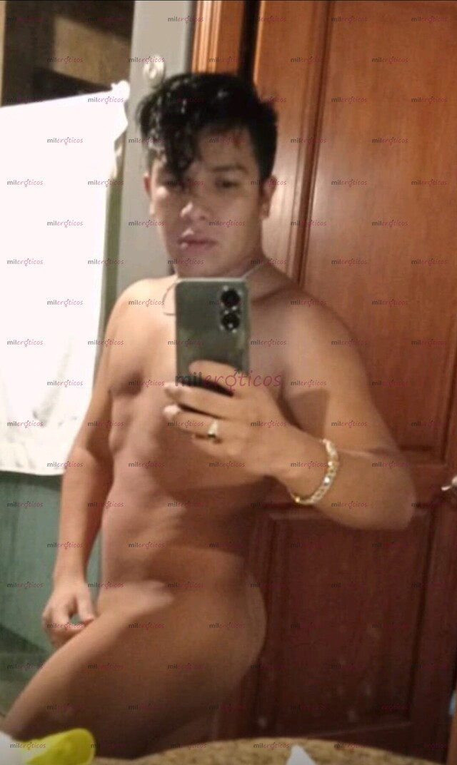 FOTOS DE SOY MASAJISTA SEXUAL Y SERVIDOR INTER ACTIVO