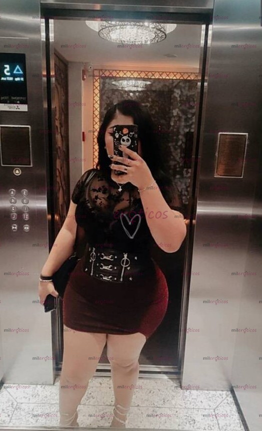 FOTOS DE LESLIE GOTHIC TU DRACULONA FAVORITA Y LA MEJOR DE TUS EXPERIENCIAS