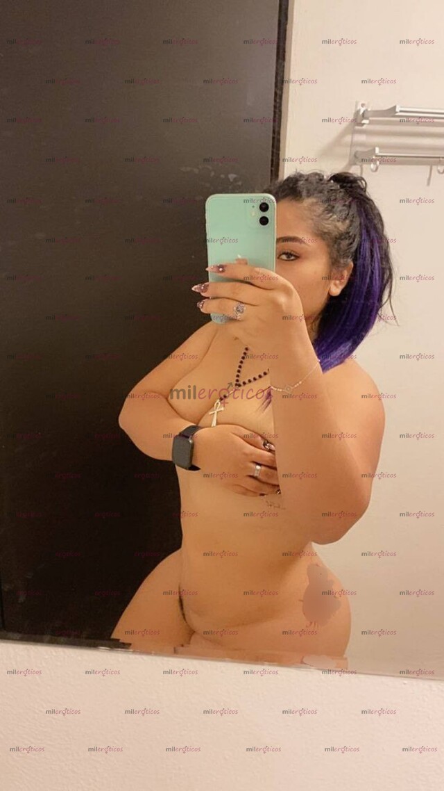 FOTOS DE LESLIE GOTHIC TU DRACULONA FAVORITA Y LA MEJOR DE TUS EXPERIENCIAS