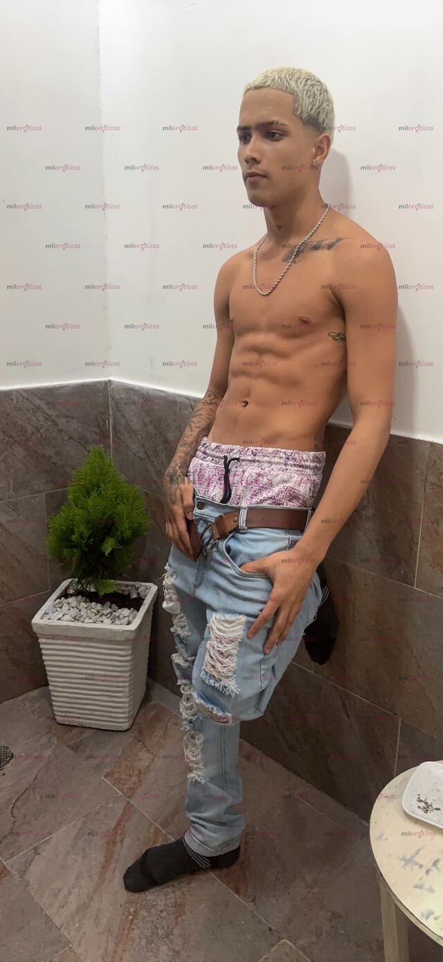 FOTOS DE POLLO HETERO VERGON NUEVO EN LA CIUDAD VIP