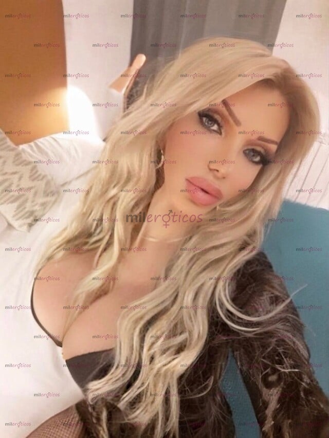 FOTOS DE BLONDE PARTY GIRL KINKY PLAYFUL LET