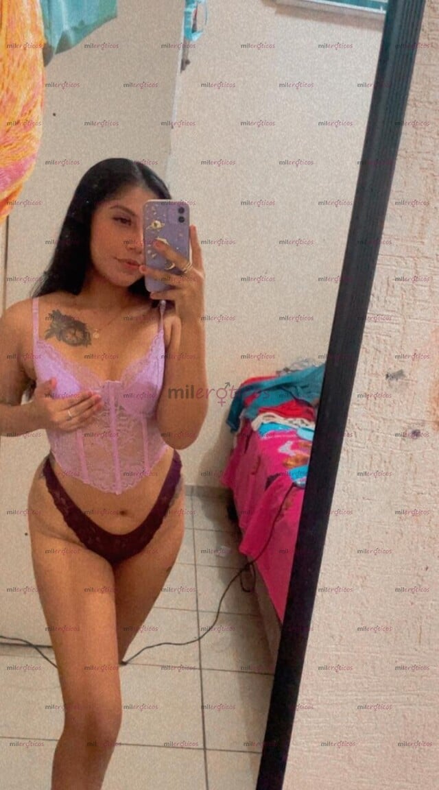 FOTOS DE CHIQUITA MORENA COLITA JUGOSA ANSIOSA DE QUE ME LA METAN !!