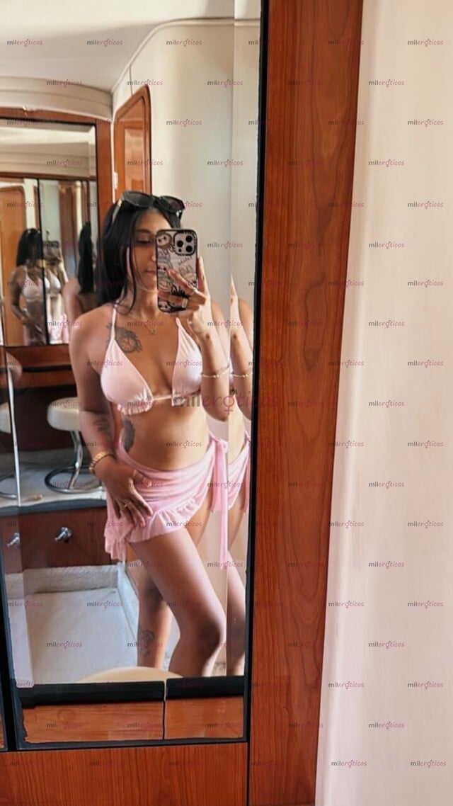 FOTOS DE CHIQUITA MORENA COLITA JUGOSA ANSIOSA DE QUE ME LA METAN !!