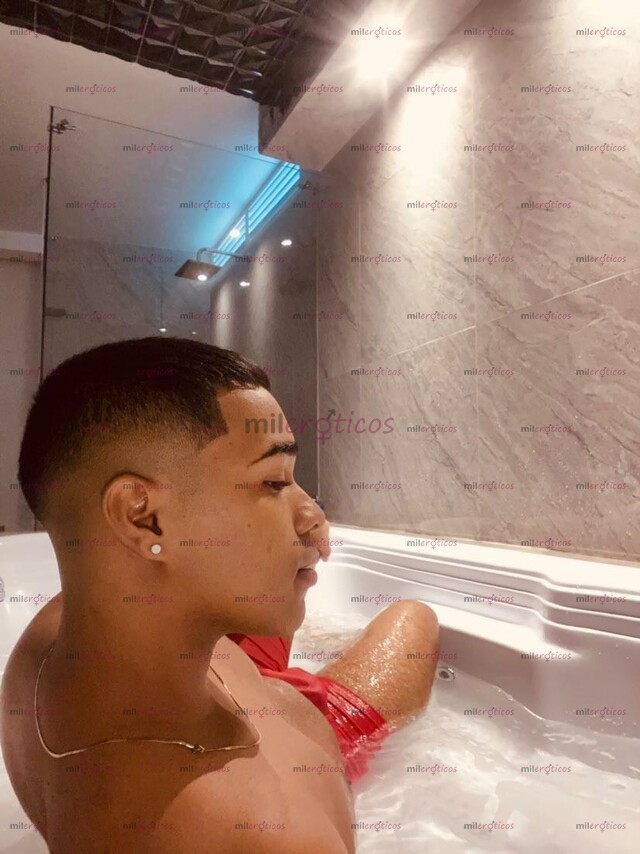 FOTOS DE CALEÑO 21 AÑOS 21 CM DE PLACER, NALGÓN Y VERSÁTIL