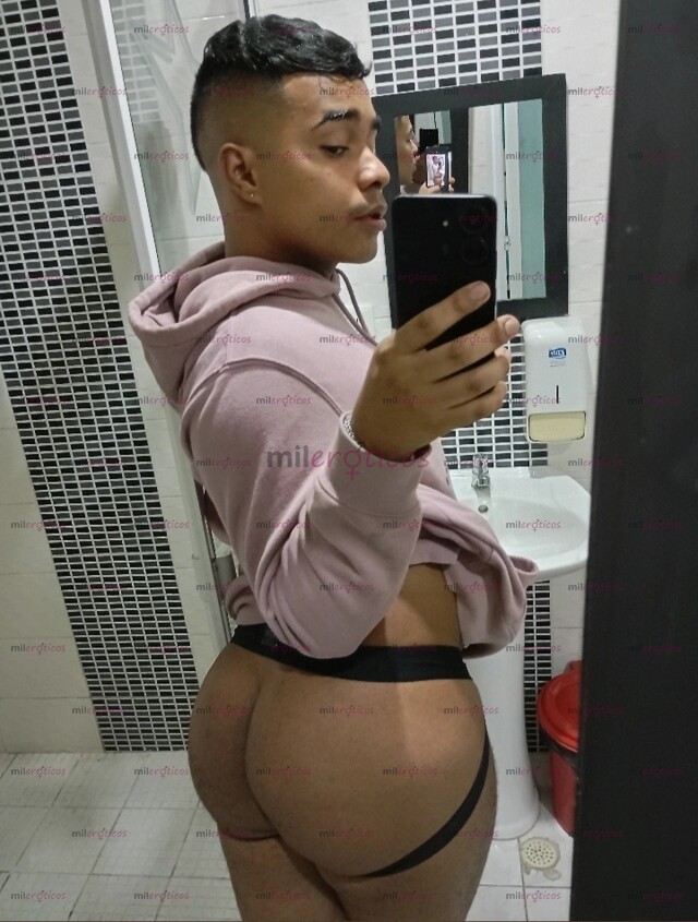 FOTOS DE CALEÑO 21 AÑOS 21 CM DE PLACER, NALGÓN Y VERSÁTIL