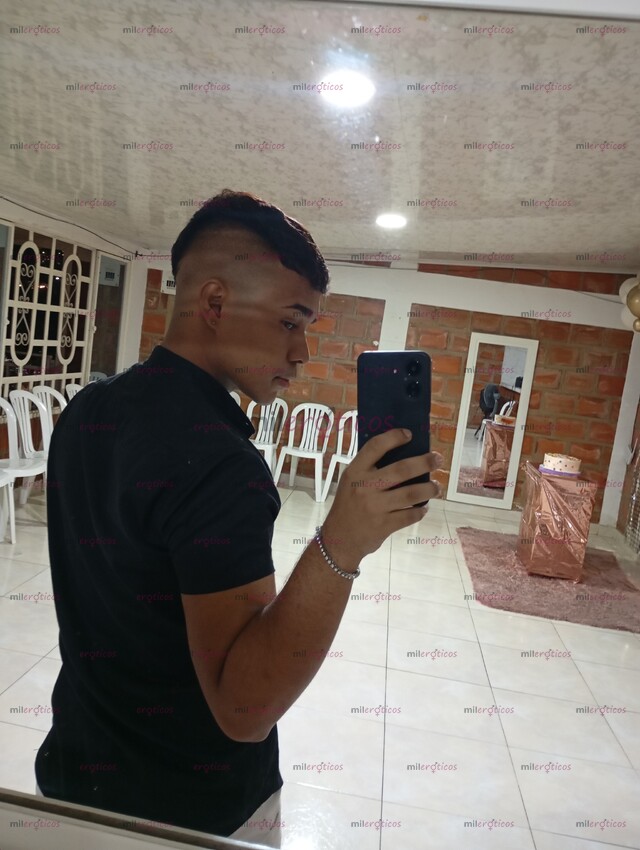 FOTOS DE CALEÑO 21 AÑOS 21 CM DE PLACER, NALGÓN Y VERSÁTIL