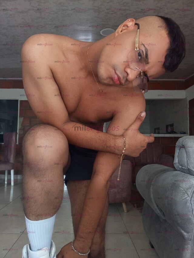 FOTOS DE CALEÑO 21 AÑOS 21 CM DE PLACER, NALGÓN Y VERSÁTIL