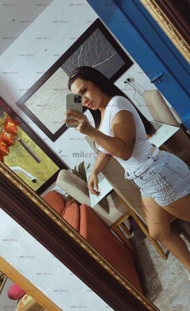 FOTOS DE GOLOSA CACHONDA PELI NEGRA EN TU CUIDAD, NENA RICA Y DELICIOSA DESDE COLOMBIA