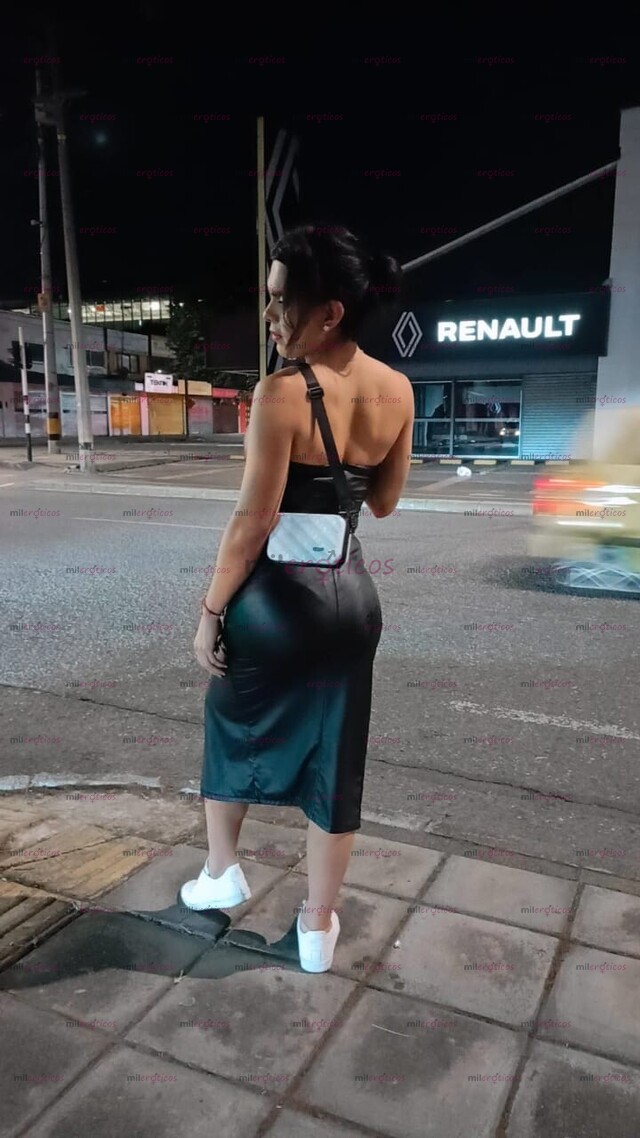 FOTOS DE SITIO NATY 19 AÑOS Y 20 CMS DE DELICIOSA POLLA Y CULO APRETADO