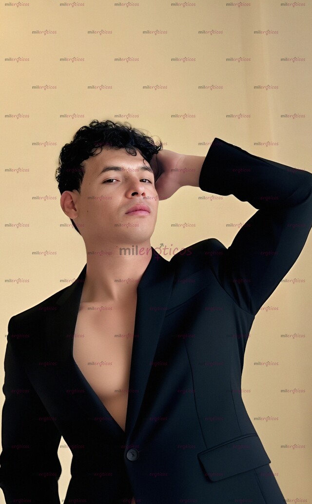 FOTOS DE MASAJISTA ATLETICO GUAPO EROTICO SOLO POR HOY EN TU CIUDAD