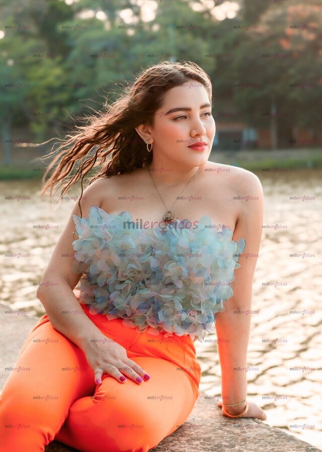 FOTOS DE CHAVA NALGONA Y NATURAL LISTA PARA COMPLACERTE SIEMPRE