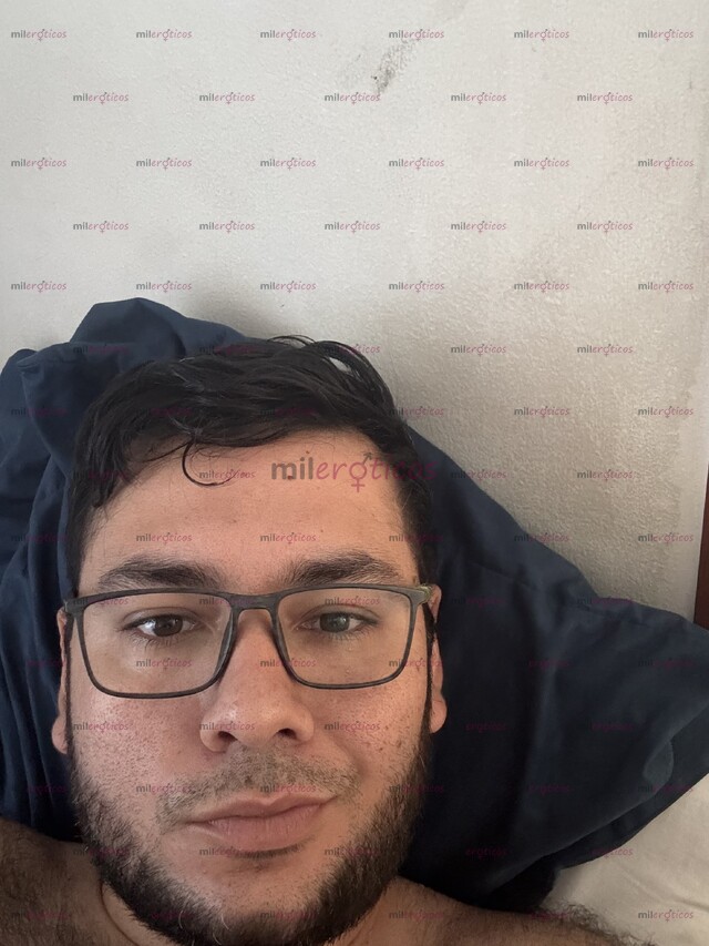 FOTOS DE ATRACTIVO VERGON DE 23 CM REALES, TRÍOS Y CUMPLO FANTASÍAS , DISCRETO Y ASEADO.