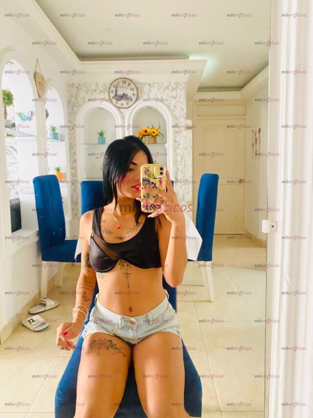 FOTOS DE SOY SAMMY, UNA CHICA EXTROVERTIDA, AMO EXPERIMENTAR Y DISFRUTAR DE UN BUEN SEXO