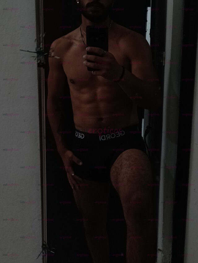 FOTOS DE JOVEN CON GANAS DE SATISFACER TUS DESEOS MÁS PERVERSOS