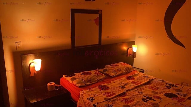 FOTOS DE CEDRITOS HABITACIONES DISCRETAS PARQUEADERO HORA $ 40 (RECIBIMOS MASAJISTA)