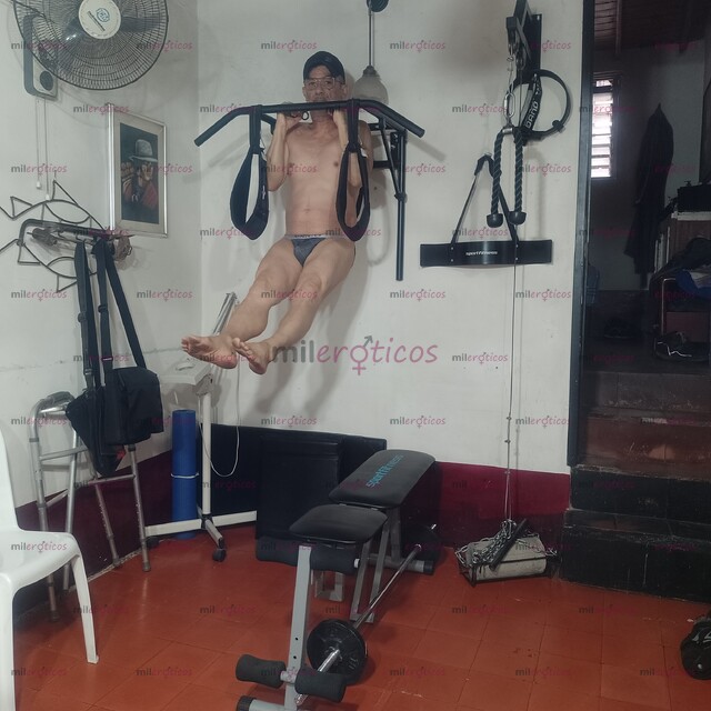 FOTOS DE MASAJISTA VETERANO PASIVO 61 AÑOS APARTA ESTUDIO PRIVADO MEDELLÍN