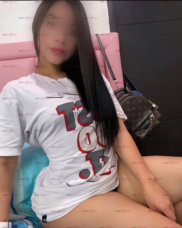 FOTOS DE SARA BONITA PUTITA JOVEN , ESTOY BIEN APRETADITA HAGO SQUIRT