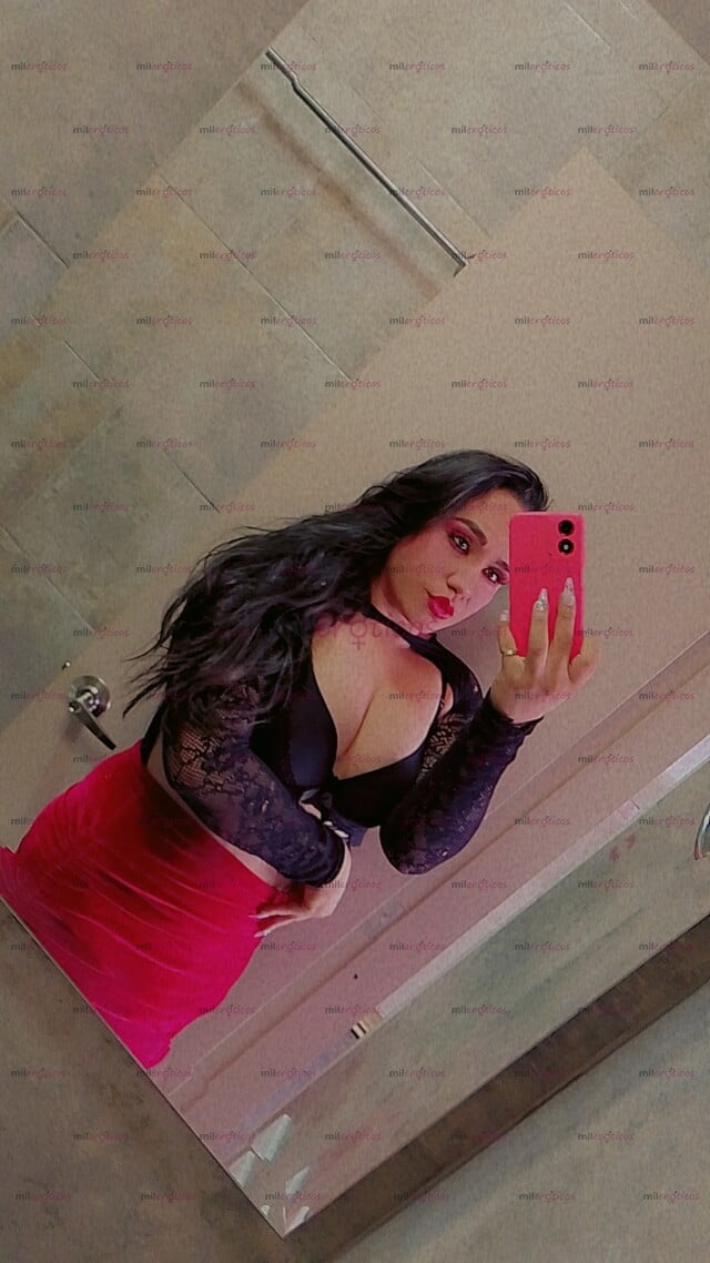 FOTOS DE MASAJE CON SEXY TRANS BIEN SUAVES DELICIOSAS MUJER TRANS CALINETE