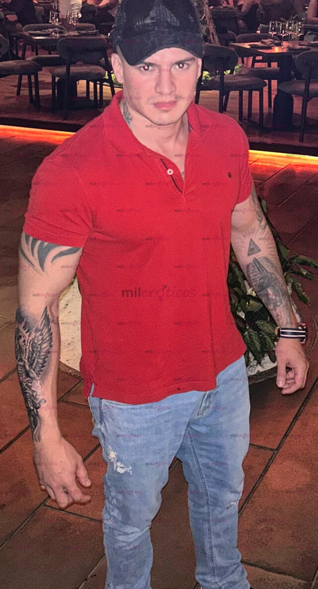 FOTOS DE VARON ARRECHO DES COMPLICADO DOMINANTE CON BUENA DOTACIÓN XXL