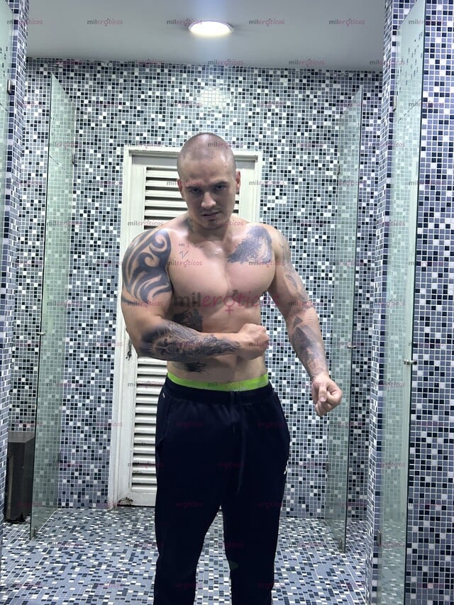 FOTOS DE VARON ARRECHO DES COMPLICADO DOMINANTE CON BUENA DOTACIÓN XXL