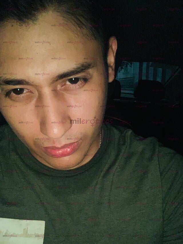 FOTOS DE SOY MAX 26 AÑOS PASIVO EXECELENTE CONDICIÓN FÍSICA Y SEXO SEGURO