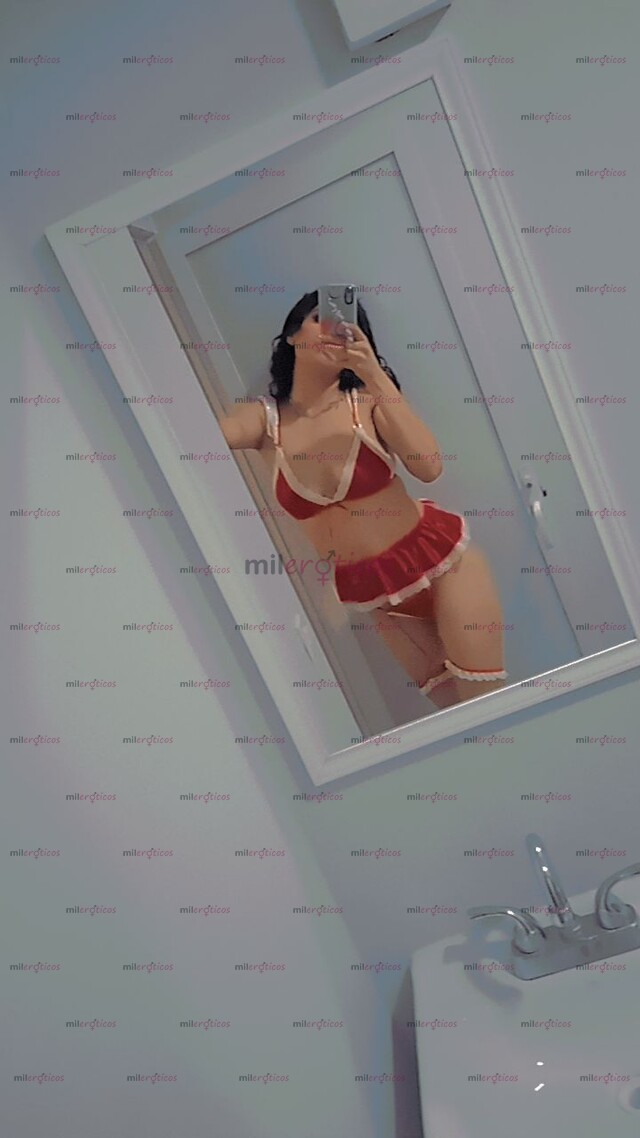 FOTOS DE HOLA SOY SUSI CHICA DE 20 AÑOS SOY CACHONDA ME GUSTA PORTARME MAL Y SER ATREVIDA