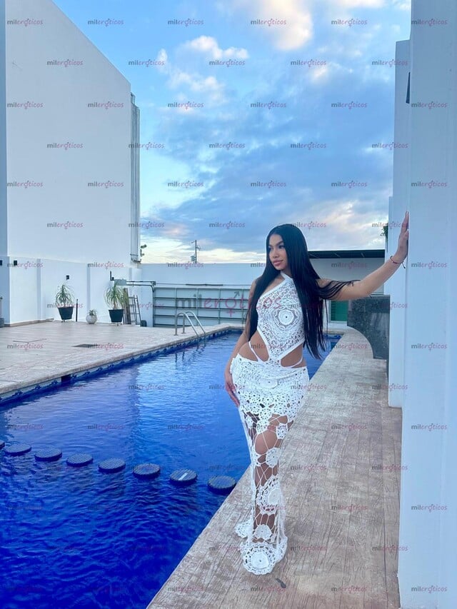 FOTOS DE SAL DE LA RUTINA CONMIGO TE LLEVARE A VER LAS ESTRELLAS CON UNA MAMADA