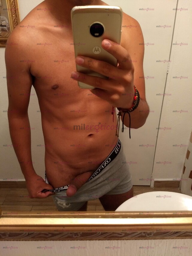 FOTOS DE DAN, MORENO CACHONDO, NUEVO EN EL AMBIENTE