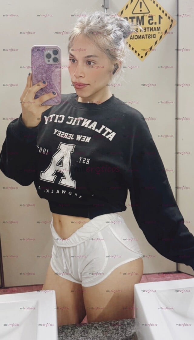 FOTOS DE CON GANAS DE PASARLA RICO SOY UNA CHICA TRANS FLAQUITA RUBIA