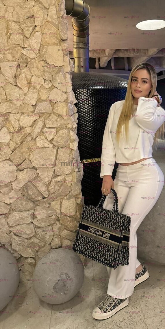 FOTOS DE RUBIA EXQUISITA, CANDENTE, 100% REAL, SERVICIO VIP