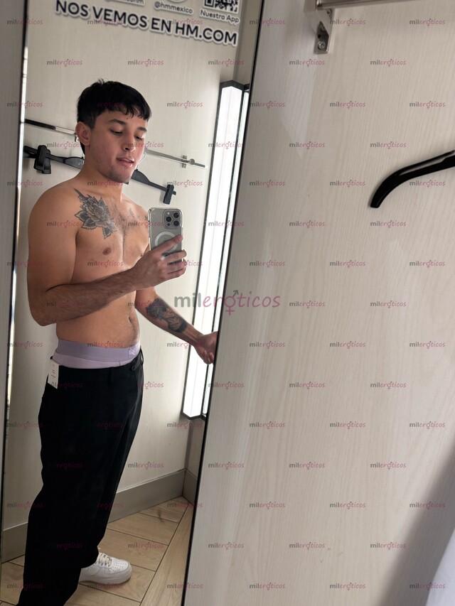 FOTOS DE QUIERO SACAR MI LECHE ME AYUDAS CON TU CULO?????