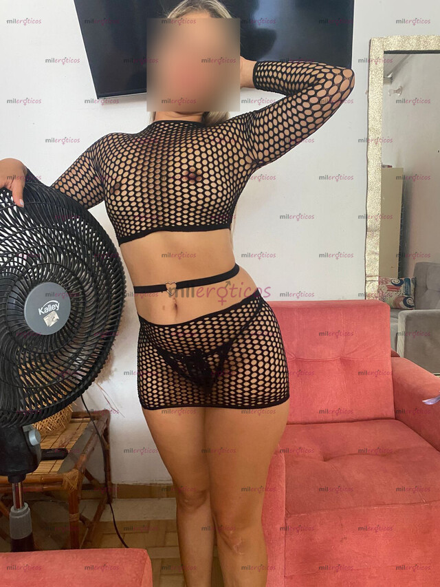 FOTOS DE RICA FLACA, VEN Y DISFRUTA DE MI HERMOSO CUERPO, SENOS PEQUEÑOS Y COLA GRANDE
