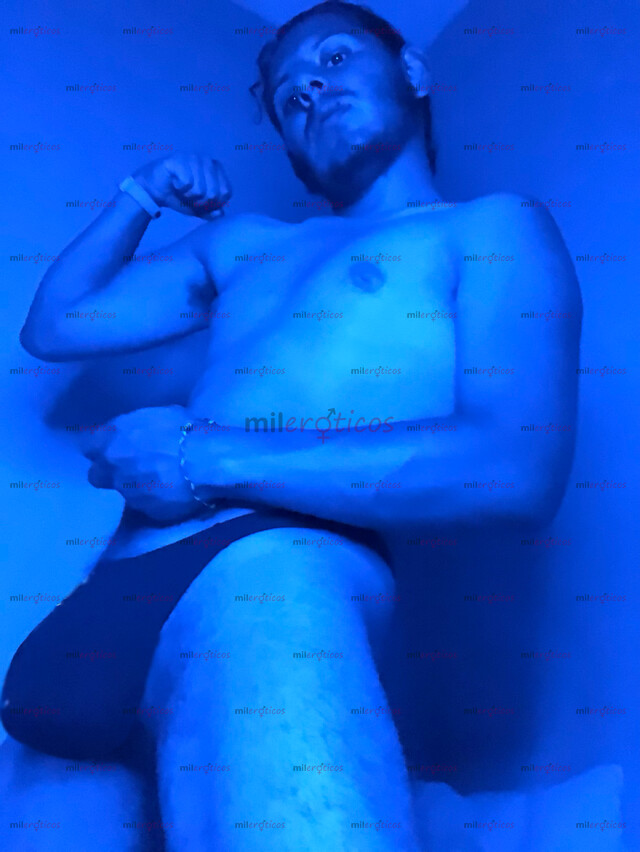 FOTOS DE ESTUDIANTE Y CALIENTE ROWAN. 17CM, ACTIVO, PARA DARTE VERGA TANTO COMO PIDAS!