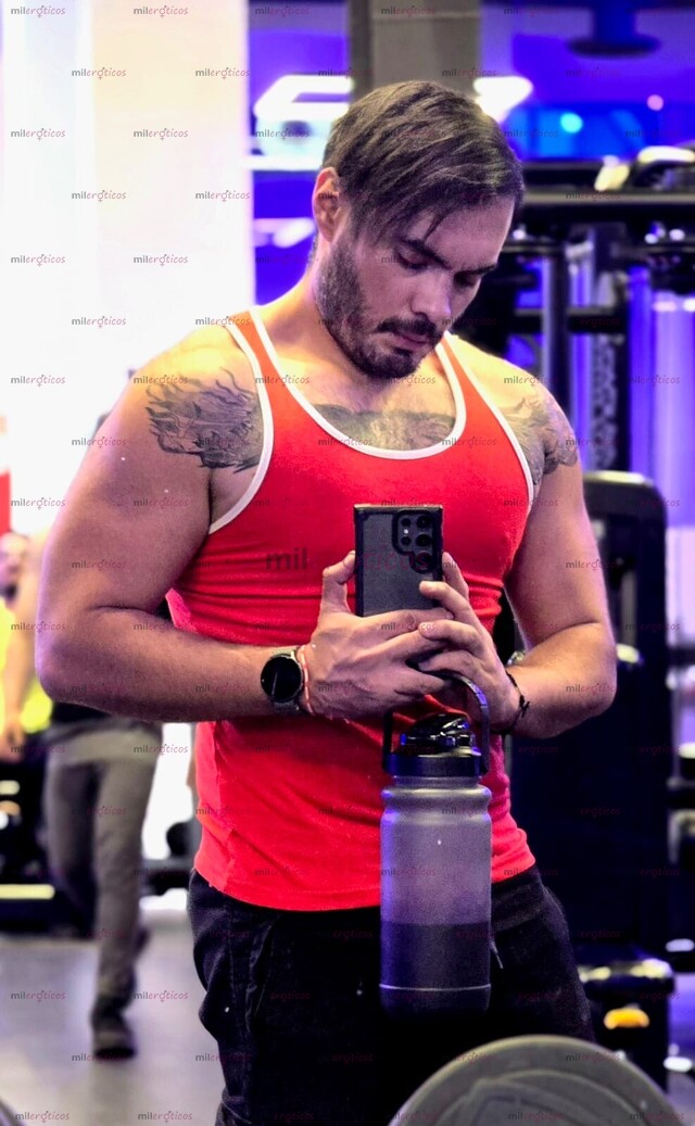 FOTOS DE ALESSANDRO MODELO VIP SÚPER GUAPO SEXY Y FUERTE