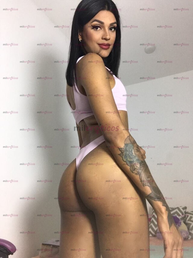 FOTOS DE SEXY MORENA, CACHONDA, DELGADA, DISPUESTA A COMPLACER TUS FETICHES