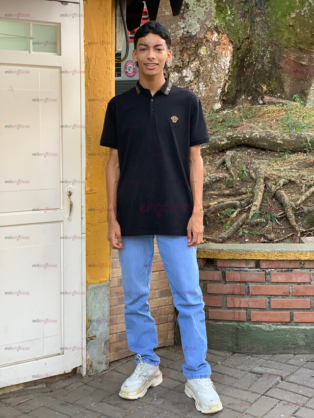 FOTOS DE MORENO VERSATIL COMPLACIENTE Y EDUCADO DISPONIBLE 24H