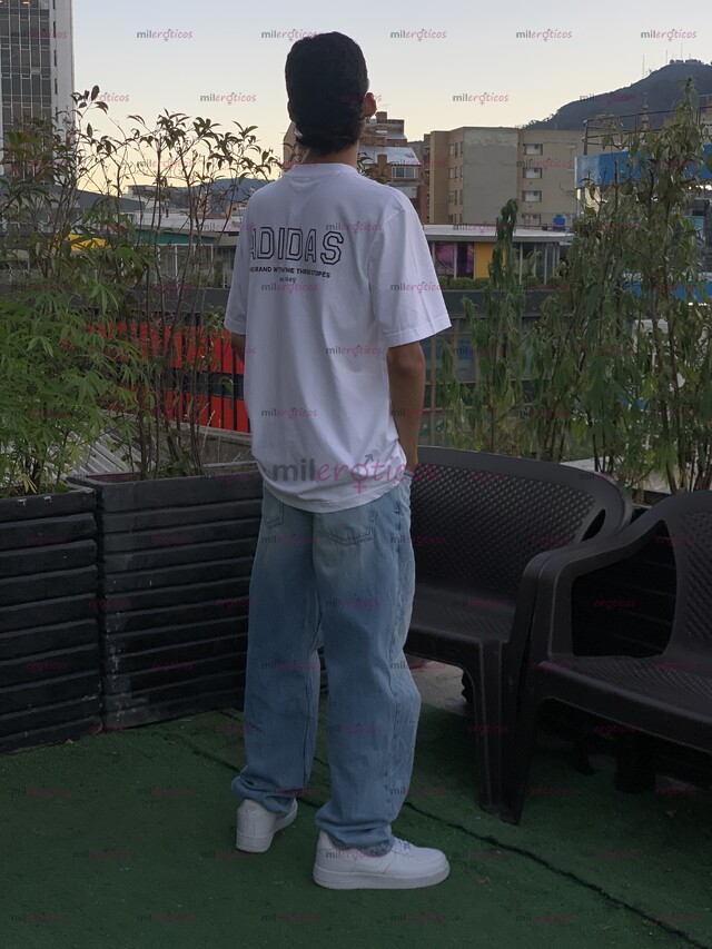 FOTOS DE MORENO VERSATIL COMPLACIENTE Y EDUCADO DISPONIBLE 24H