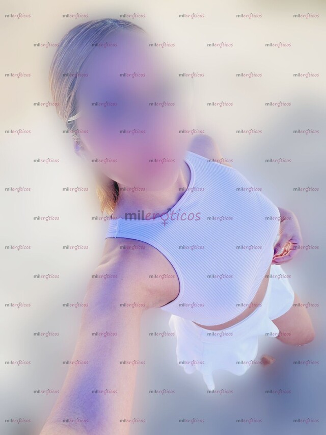 FOTOS DE HERMOSA, BONITA DELGADITA PARA CONSENTIRTE