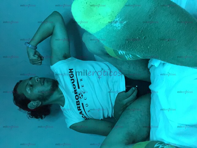 FOTOS DE ESTUDIANTE Y CALIENTE ROWAN. 17CM, ACTIVO, PARA DARTE VERGA TANTO COMO PIDAS!