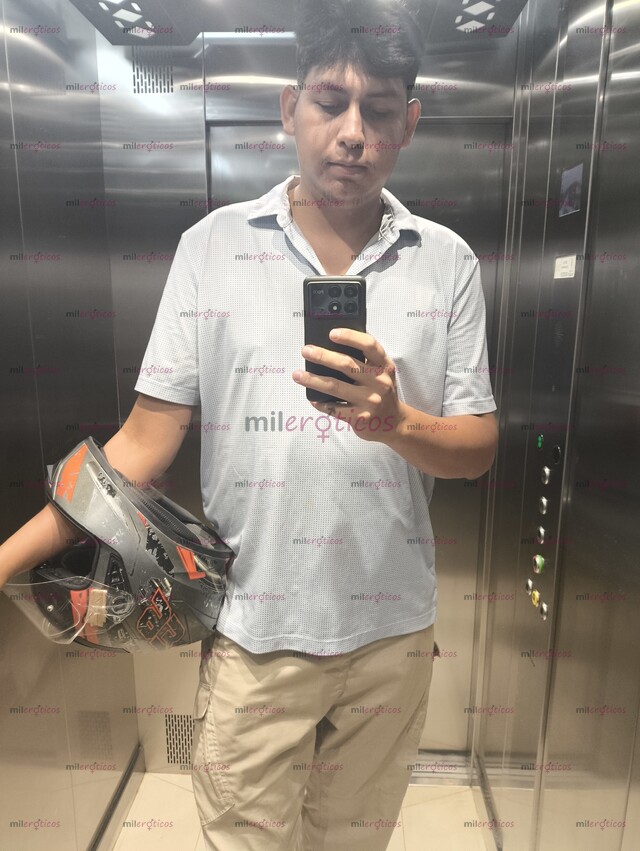 FOTOS DE DISFRUTA DE UN RICO CHACAL AL 100% BISEXUAL ACTIVO