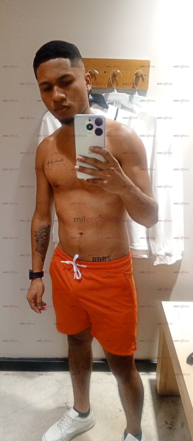 FOTOS DE MORENO VENEZOLANO VERGON SIN PROBLEMA DE ERECCIÓN