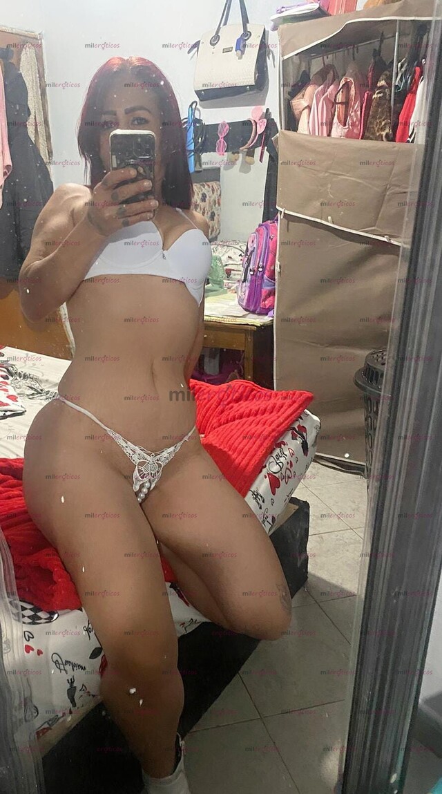 FOTOS DE NUEVAMENTE TU RICA FLAQUITA CALIENTE & MOJADITA